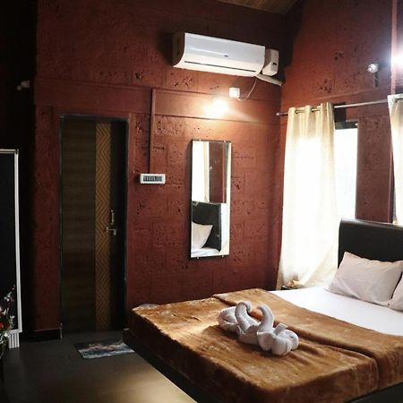 Satyaprabha Cottage Rooms Kudal  Exterior foto